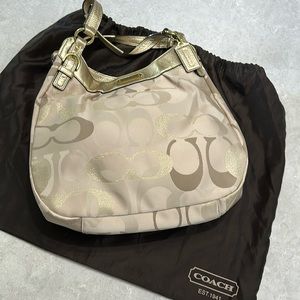 Coach shoulder bag